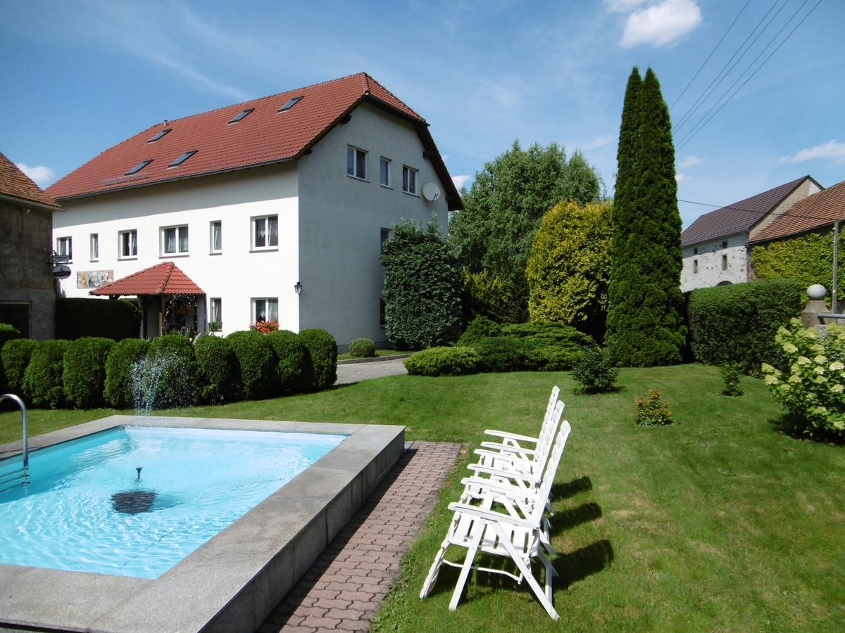 Hotel & Pension Assmann Hochkirch Exterior foto